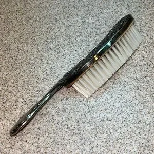 Antique Victorian Repousse Silver Plated? Curved Clothes Brush or Hair brush unbranded | Accessories | Antique Victorian Repousse Silver  main image 4